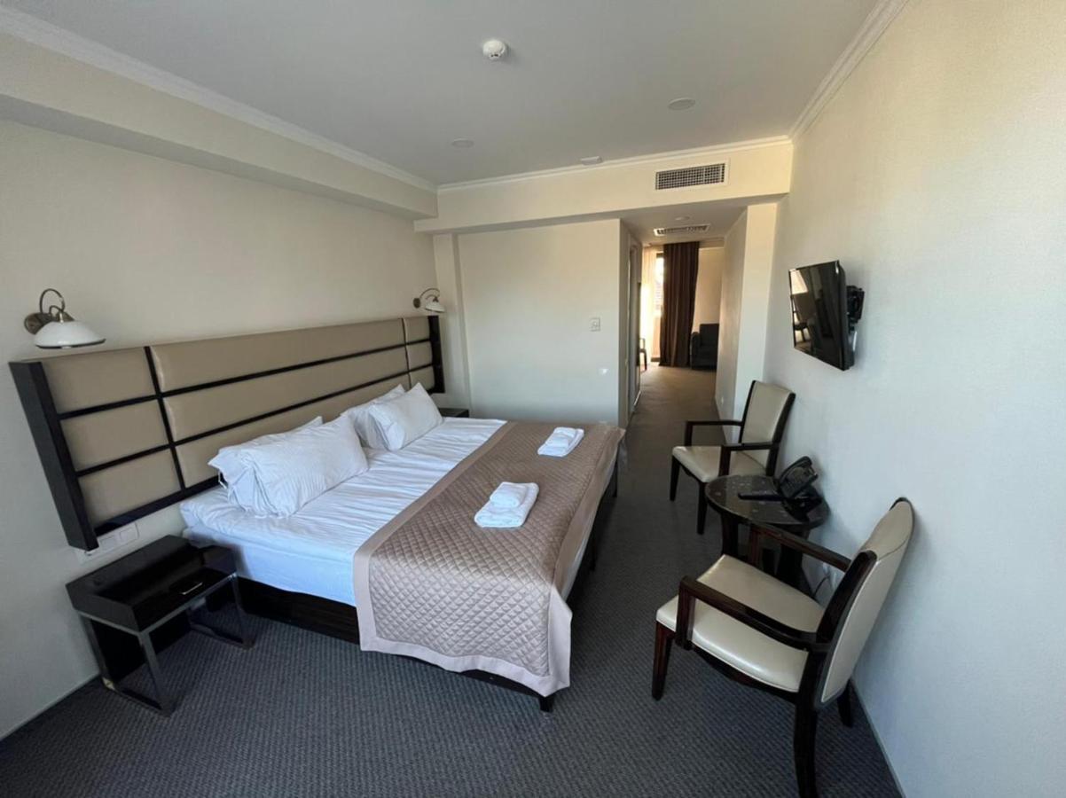 Hotel Genio Tbilisi Zewnętrze zdjęcie