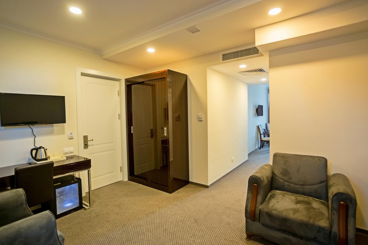 Hotel Genio Tbilisi Zewnętrze zdjęcie